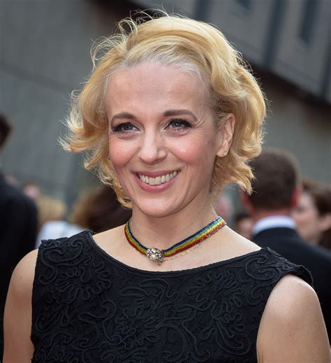 Amanda Abbington — Wikipédia